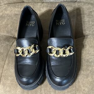Chunky Lug Sole Loafers Shoes Women Size 9 Black Gold Chain Y2K Madden NYC